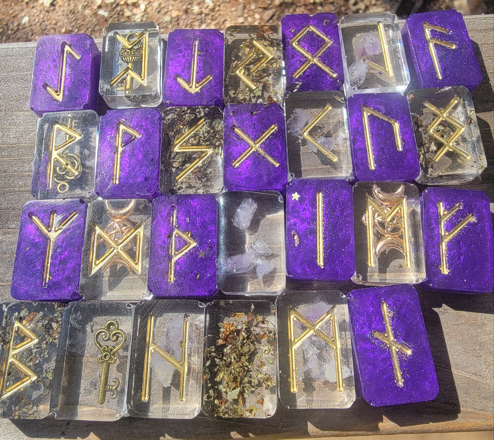 runes – Enchantedforestboutique
