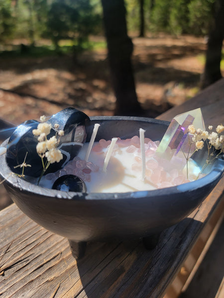 Mystic Bloom cauldron candle