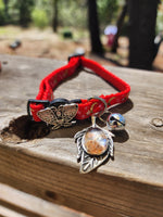 Crimson Moth Garden Quartz Cat Collar